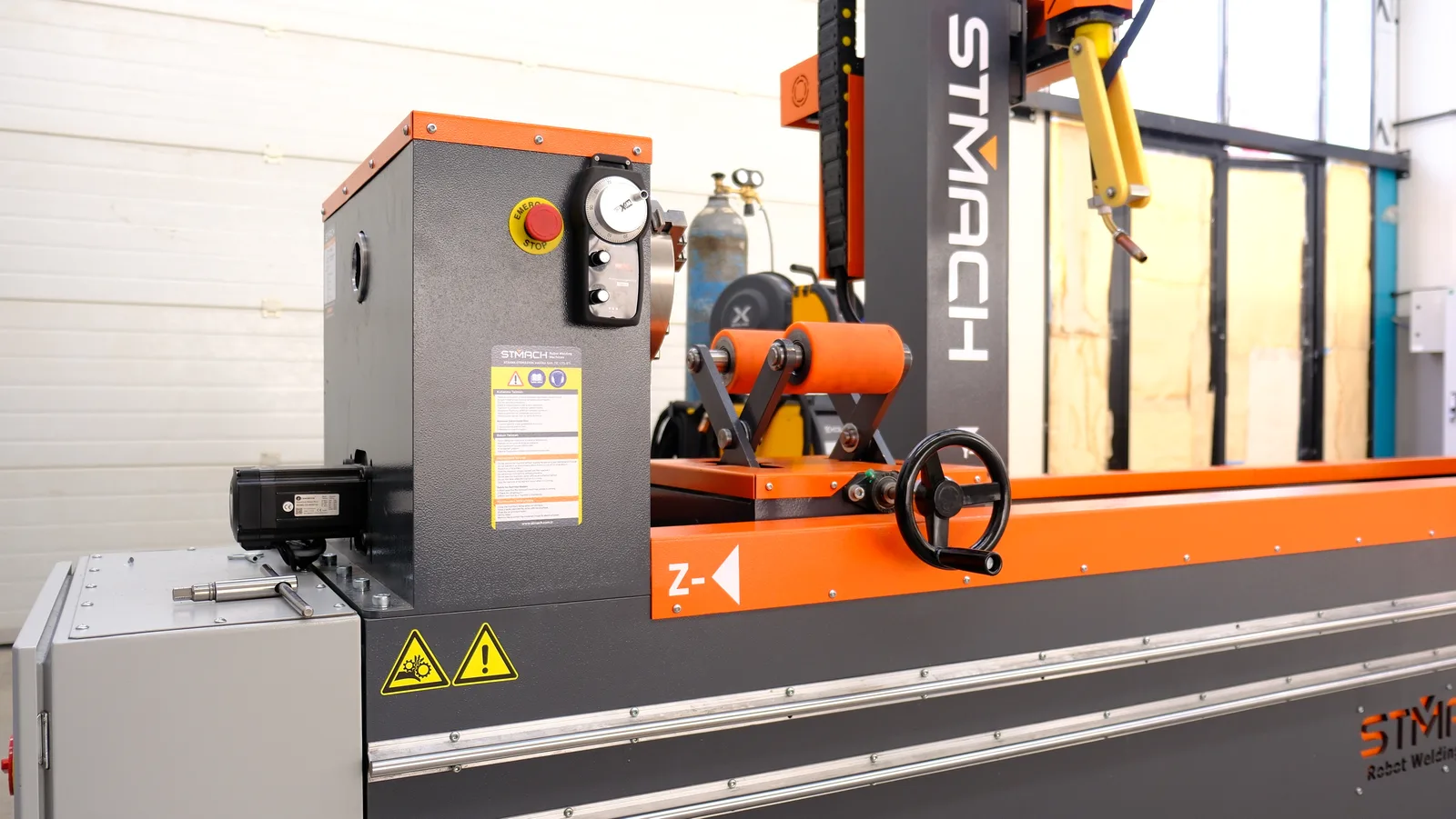 5 Eksen Kaynak Robotu ve Hidrolik Silindir Otomatik Kaynak Makinesi